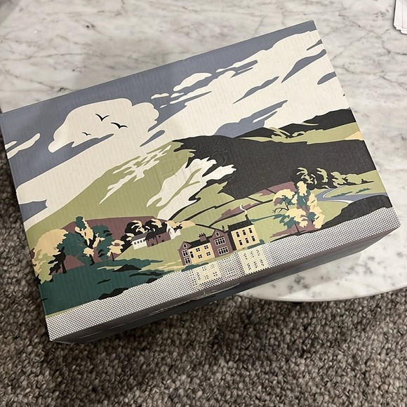 Ronnie Fieg 8th Street Scarab Clarks Lockhill | Tan, Green, Red | Size 6M - Picture 8 of 12